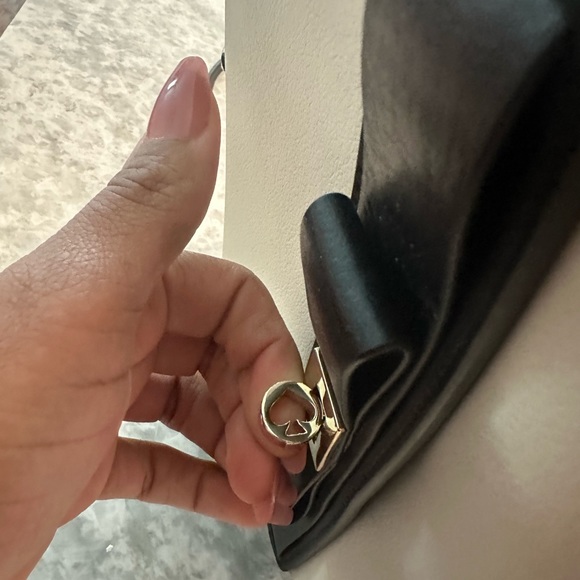 Kate Spade Chain Crossbody - Picture 4 of 5